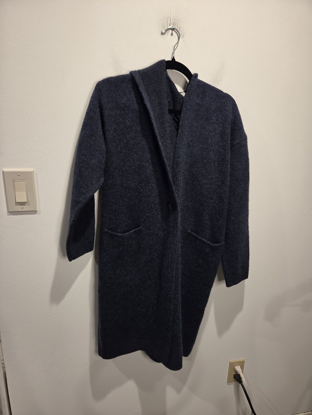 Uniqlo Womens Size S Cozy Wool Blend Long Line Cardigan W/ Pockets